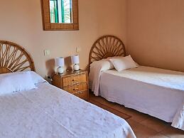 Spacious Holiday Home in La Oliva
