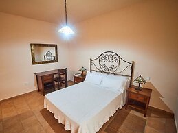 Spacious Holiday Home in La Oliva