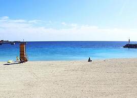 Spacious Holiday Home in La Oliva
