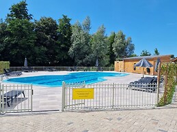 Sunshine Comfortable Holiday Residence