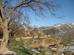 Mountain Escape in Laroya