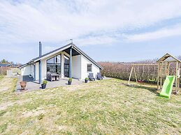 6 Person Holiday Home in Tarm