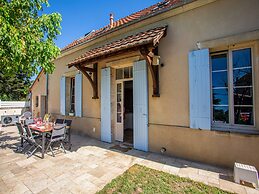 Cozy Bergerac Haven w/ Pool