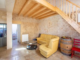 Cozy Bergerac Haven w/ Pool
