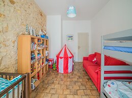 Cozy Bergerac Haven w/ Pool