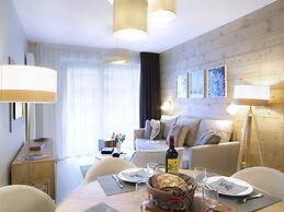 Apartment in Eclose With Mountain Views