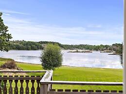 5 Star Holiday Home in Stromstad