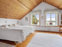 5 Star Holiday Home in Stromstad
