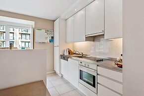 Apartment Near Zeedijk Beach