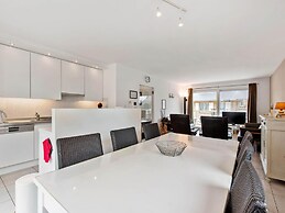 Apartment Near Zeedijk Beach