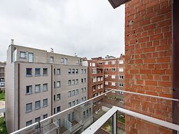 Apartment on Zeedijk With Sea View