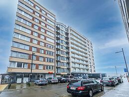 Apartment With 2 Bedrooms and sea View