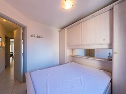 Apartment With 2 Bedrooms and sea View