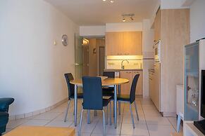 Apartment With 2 Bedrooms and sea View