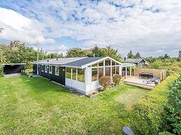 6 Person Holiday Home in Tarm