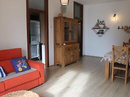 Apartment in Cola Near Thermal Park & Lake