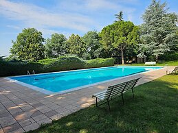 Apartment in Cola Near Thermal Park & Lake