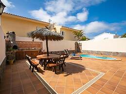 Villa in Corralejo Near Playa de Palomitas