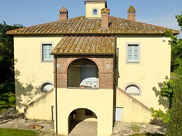 Tuscan Holiday Home With Pool