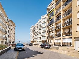 Sunny Stay for Four in Koksijde