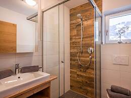 Apartment Brixen Near Ski Lift
