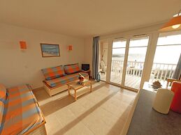 Apartment in Audierne Near Trescadec Beach