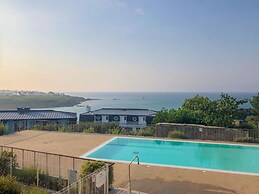 Apartment in Audierne Near Trescadec Beach