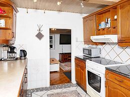 6 Person Holiday Home in Logstor