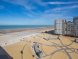 Stylish Stay w/ Sea Views