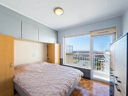 Penthouse With Sunny Terrace