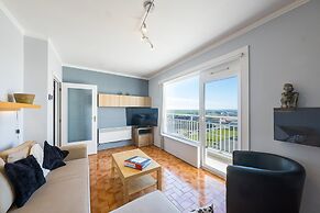 Penthouse With Sunny Terrace