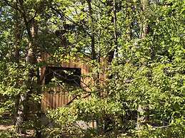 Holiday Home 2 Under the Trees