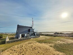 Studio in Etel With Panoramic Beach Views