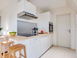 Studio in Etel With Panoramic Beach Views