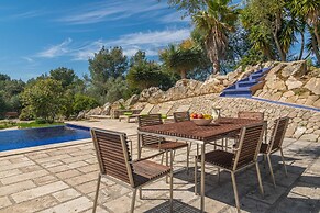 Hortella - Villa With Private Pool
