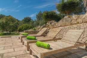 Hortella - Villa With Private Pool