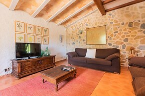 Hortella - Villa With Private Pool