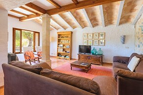 Hortella - Villa With Private Pool