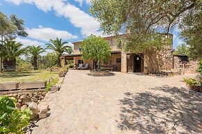 Hortella - Villa With Private Pool