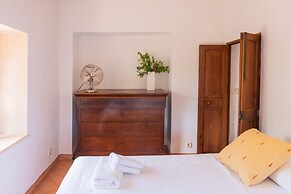 Hortella - Villa With Private Pool