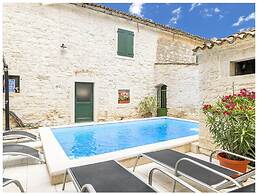 Villa San Vincenti
