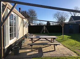 Tranquil Chalet Near the Wadden Sea