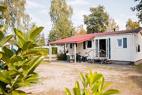 Chalet in Leukermeer by the Waterside