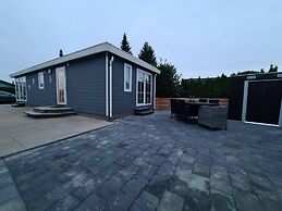 Chalet With Dishwasher in a Park