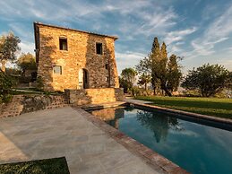 Holiday Home Magione Lake View Pool