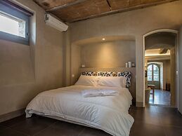 Holiday Home Magione Lake View Pool
