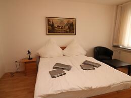 Nice Apartment in Essen With Balcony