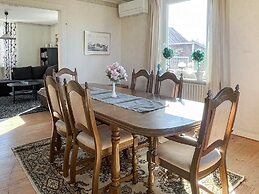 9 Person Holiday Home in Morlunda