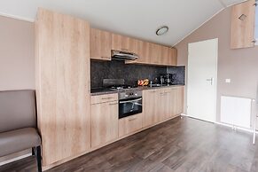 Chalet With Covered Terrace in the Leukermeer