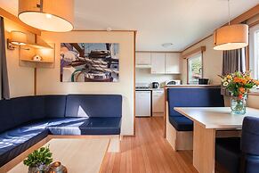 Lakefront Chalet w/ Terrace